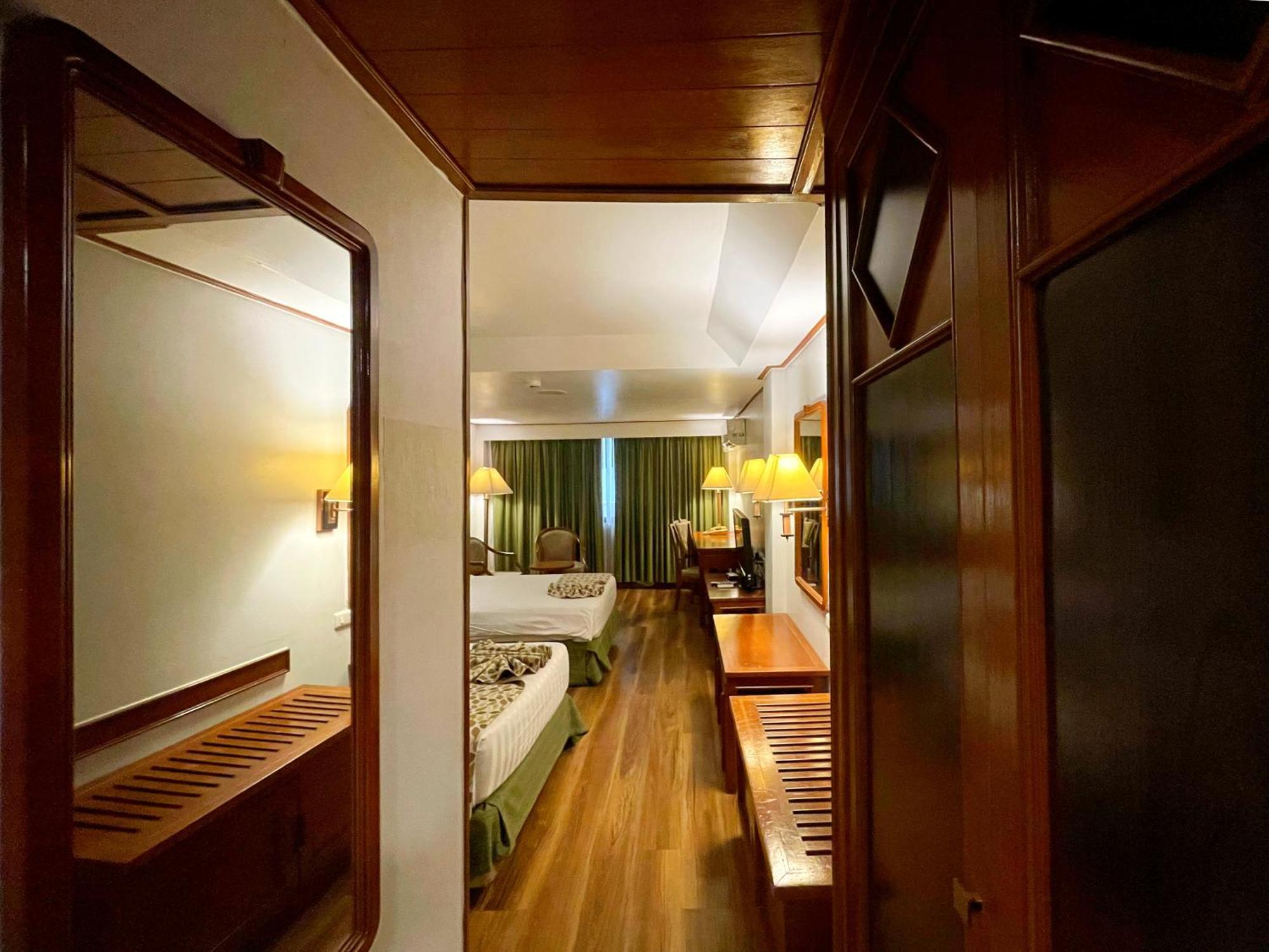 Arawana Regency Park Sukhumvit Khách sạn