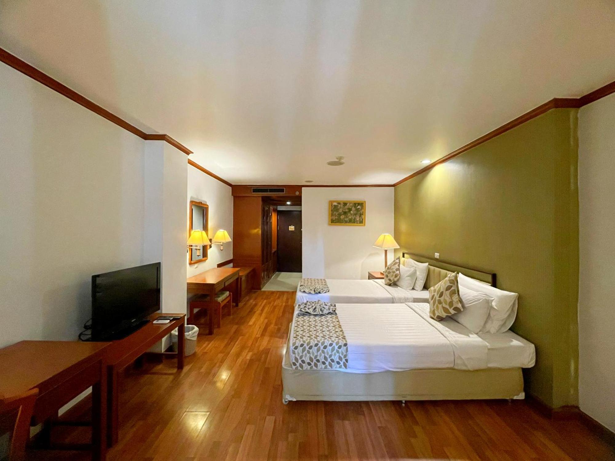 Arawana Regency Park Sukhumvit Khách sạn