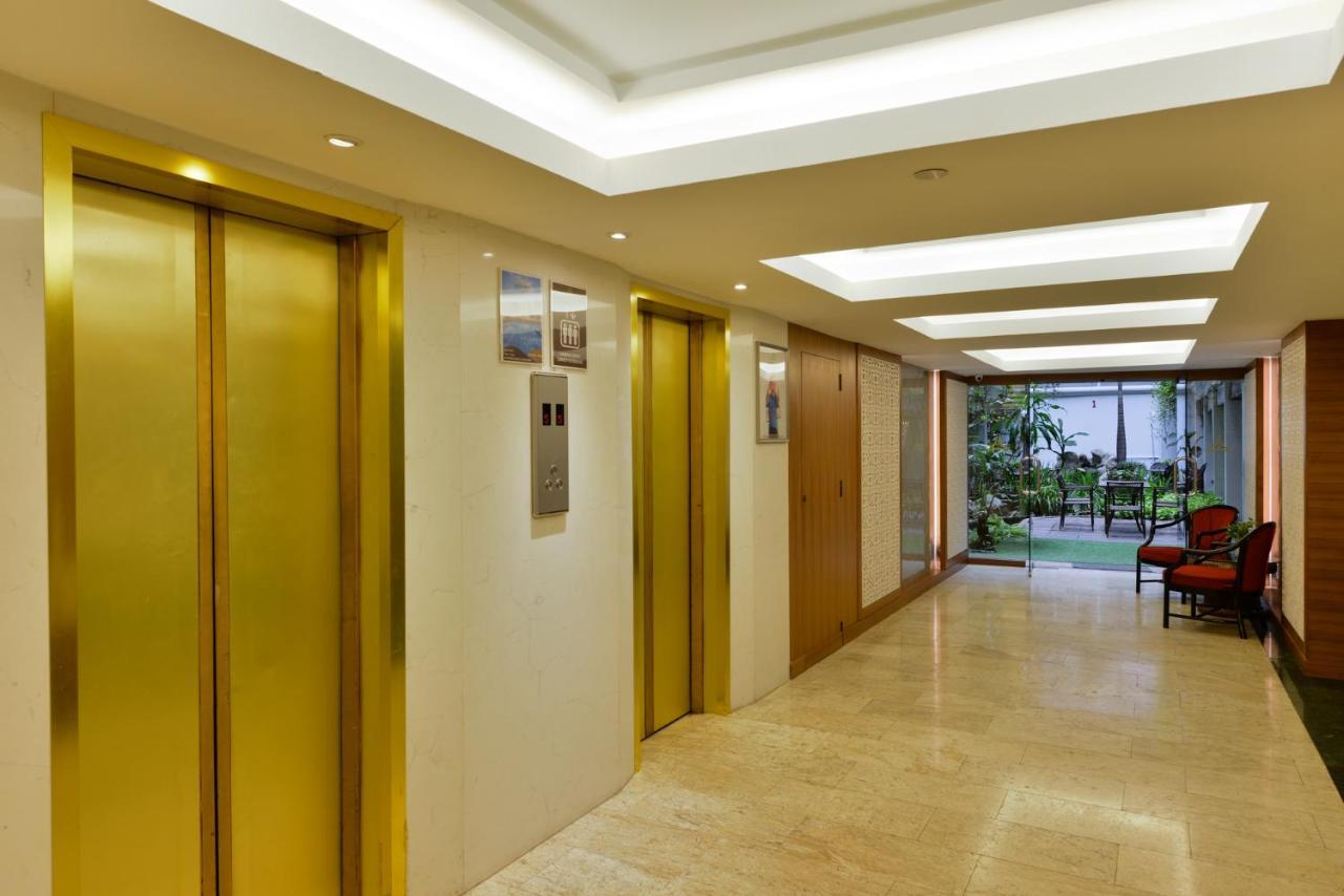 Khách sạn Arawana Regency Park Sukhumvit 4*